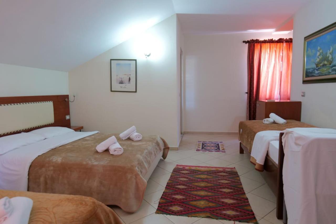 Hotel Veli Sarandë Exteriér fotografie