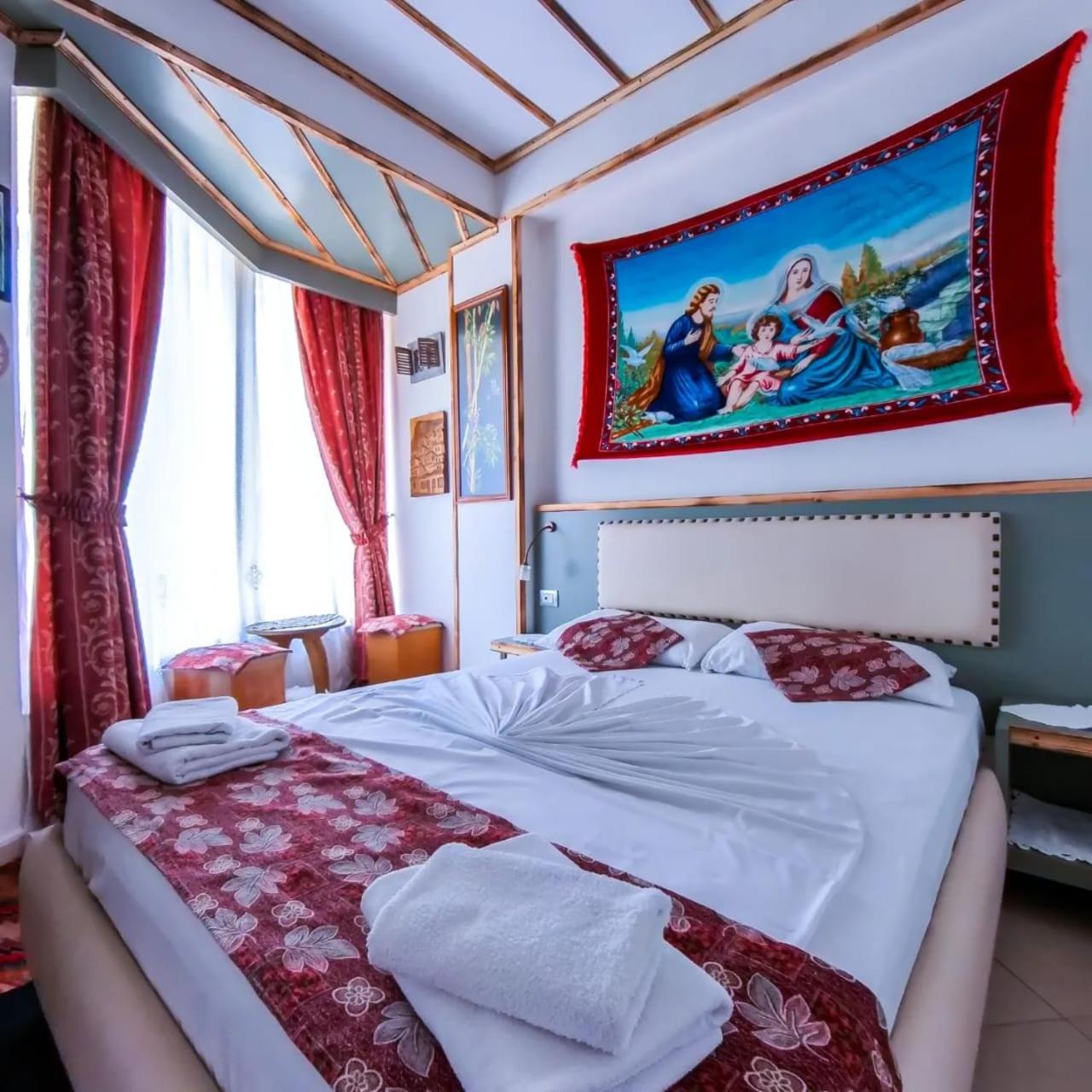Hotel Veli Sarandë Exteriér fotografie