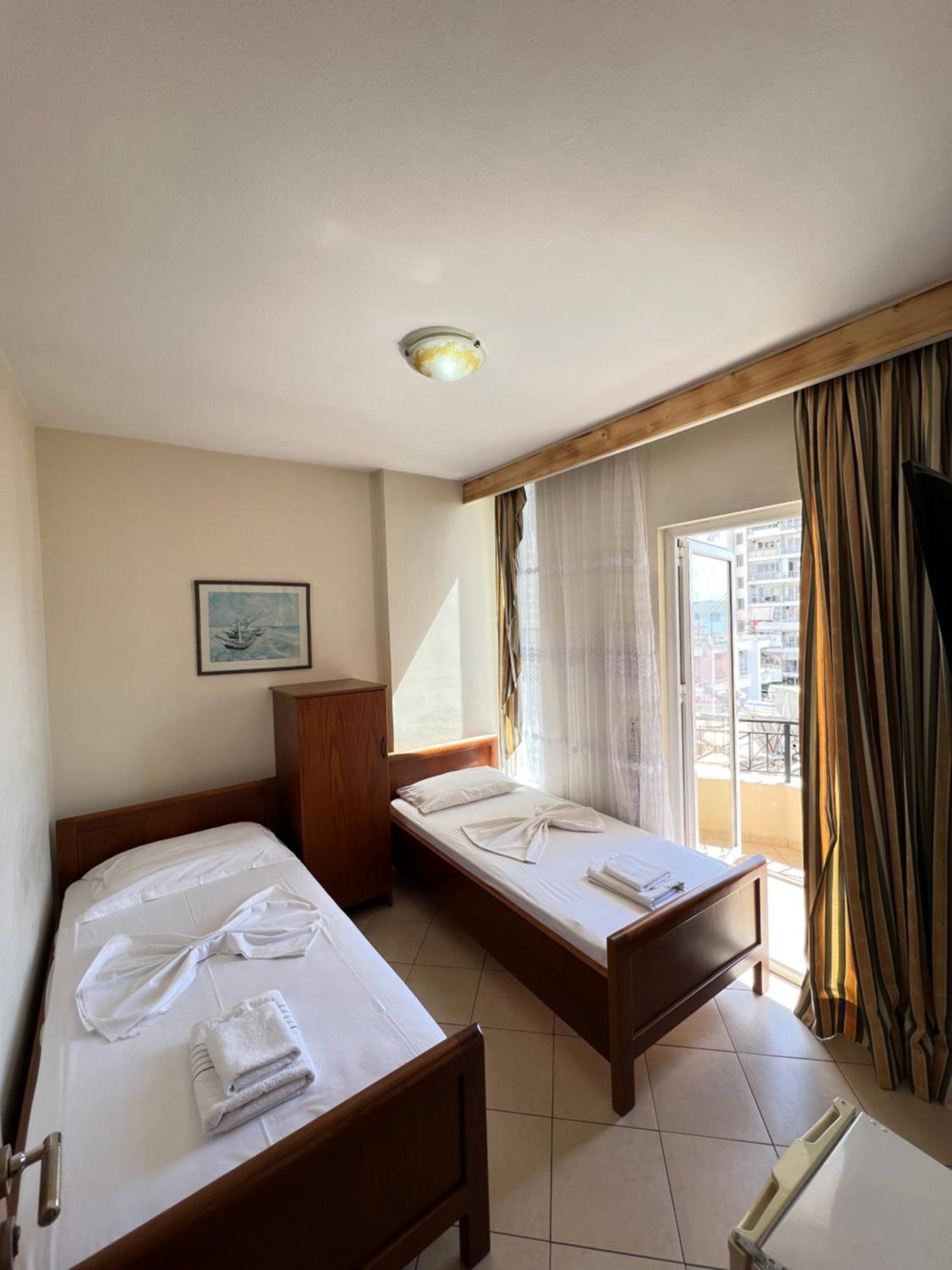 Hotel Veli Sarandë Exteriér fotografie