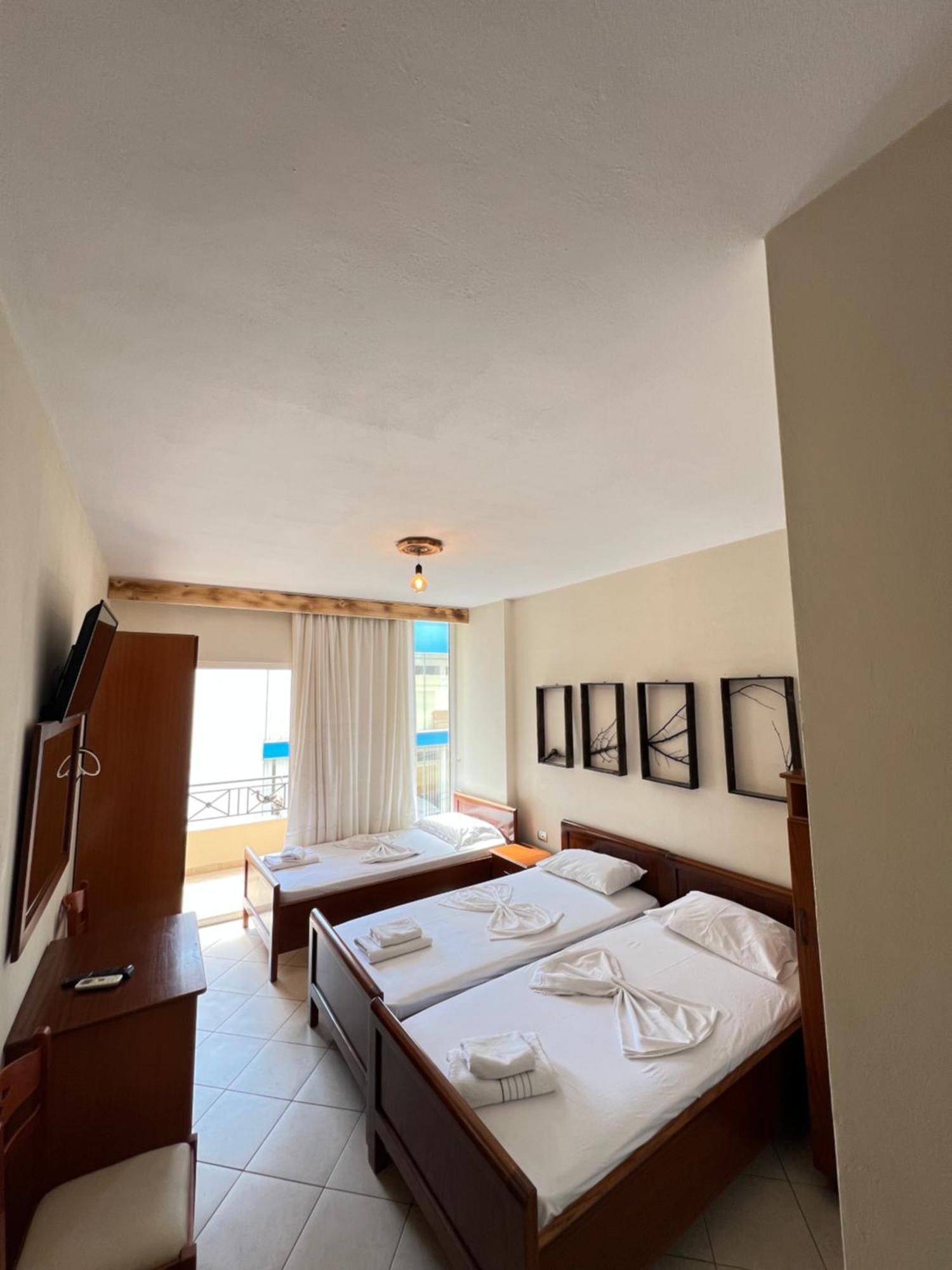 Hotel Veli Sarandë Exteriér fotografie