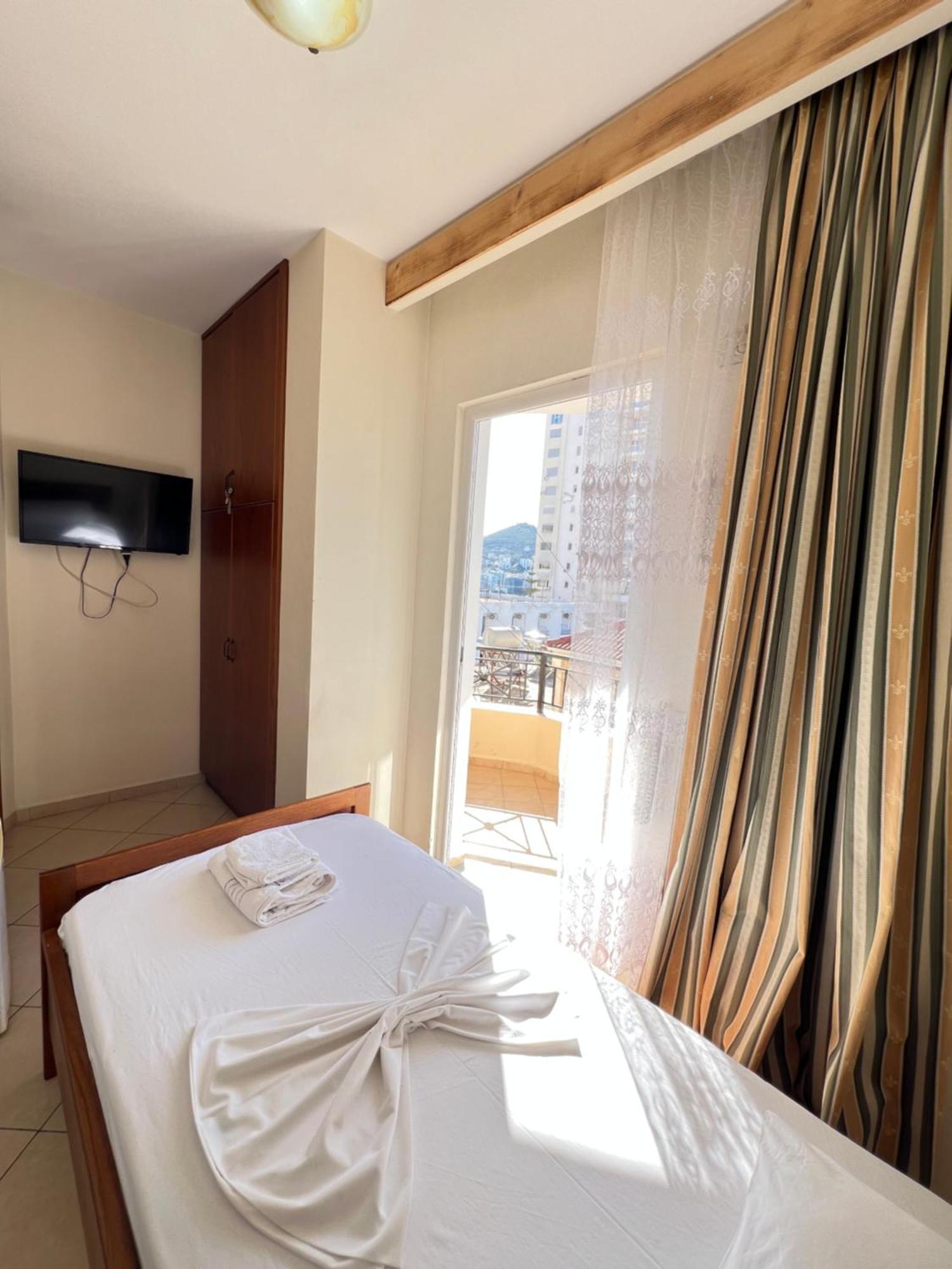 Hotel Veli Sarandë Exteriér fotografie