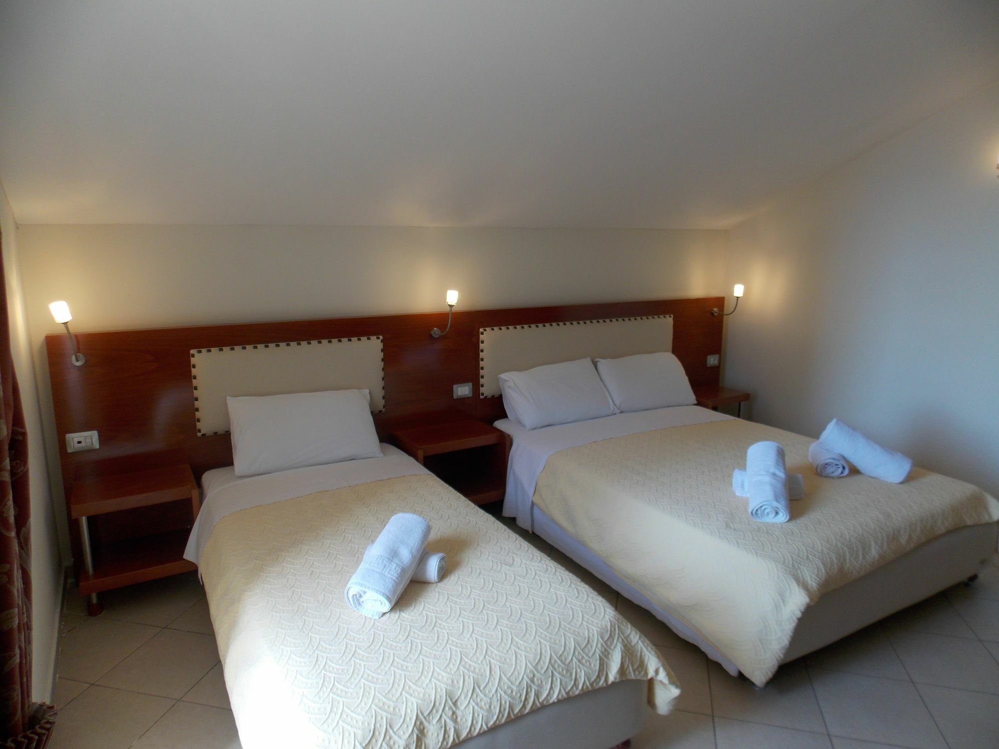 Hotel Veli Sarandë Exteriér fotografie